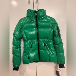 Kelly green SAM. Freestyle Puffer coat